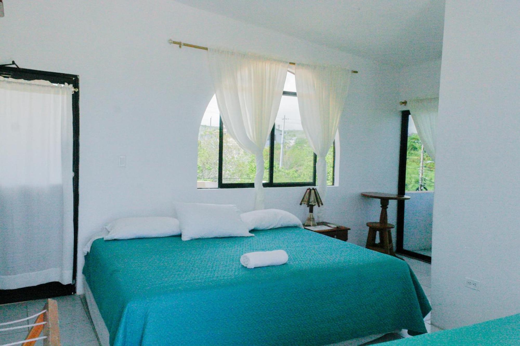 Hotel Casa De Nelly Puerto Baquerizo Moreno Exteriér fotografie